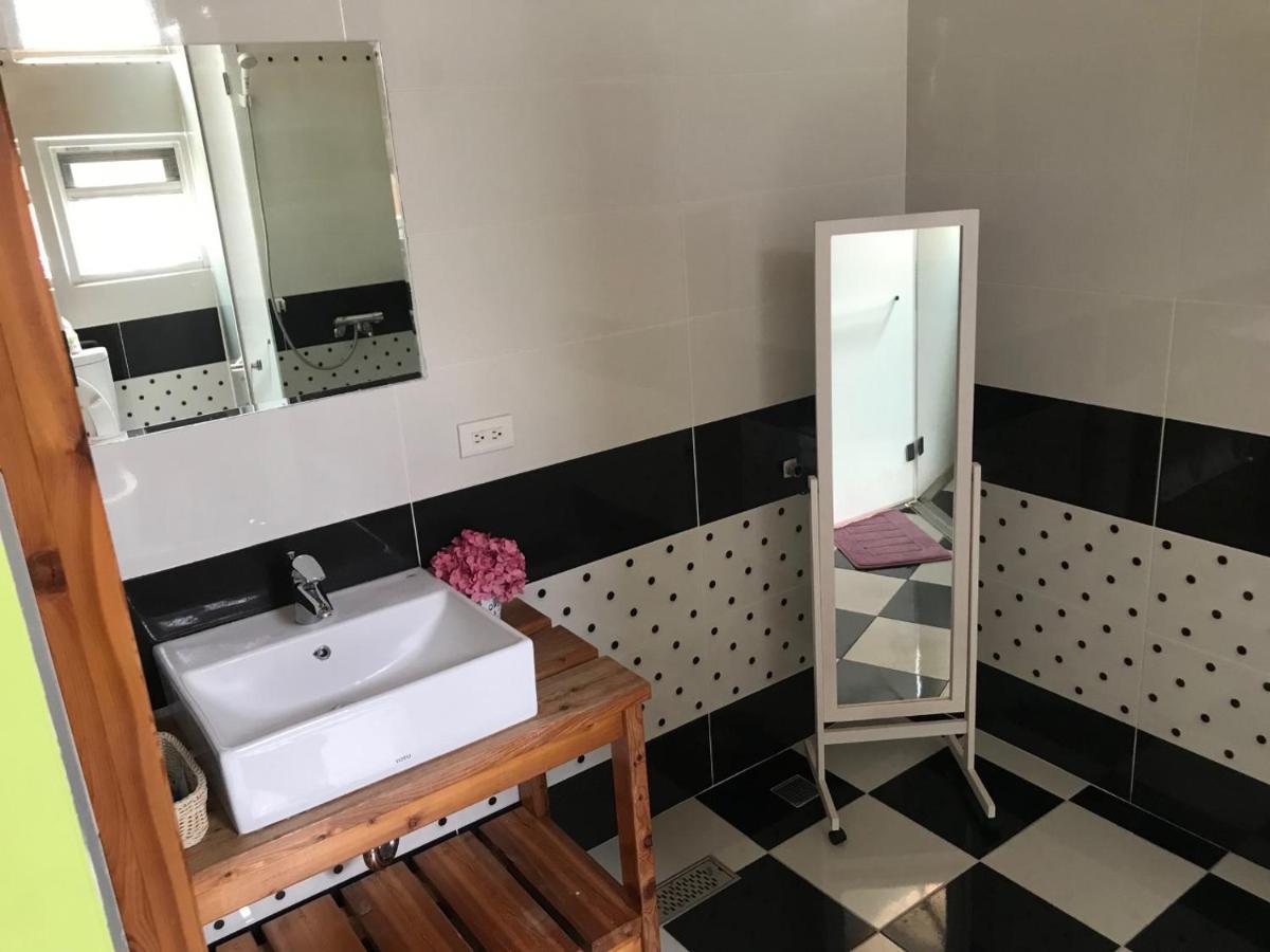 Time Travel B&B Taitung Екстер'єр фото